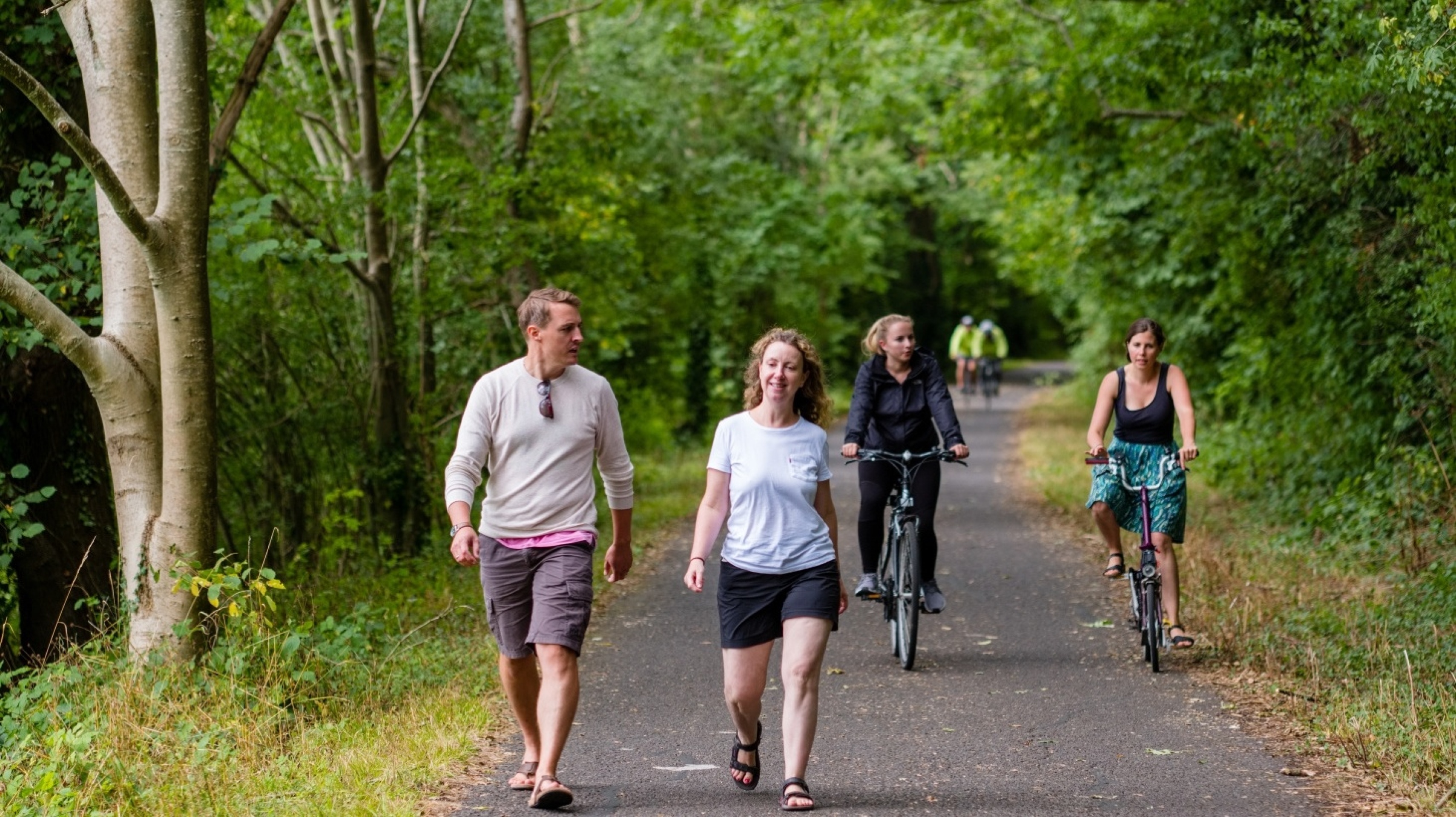 The development will provide a network of new walking and cycling routes, with opportunities for onward links to existing routes in the wider area